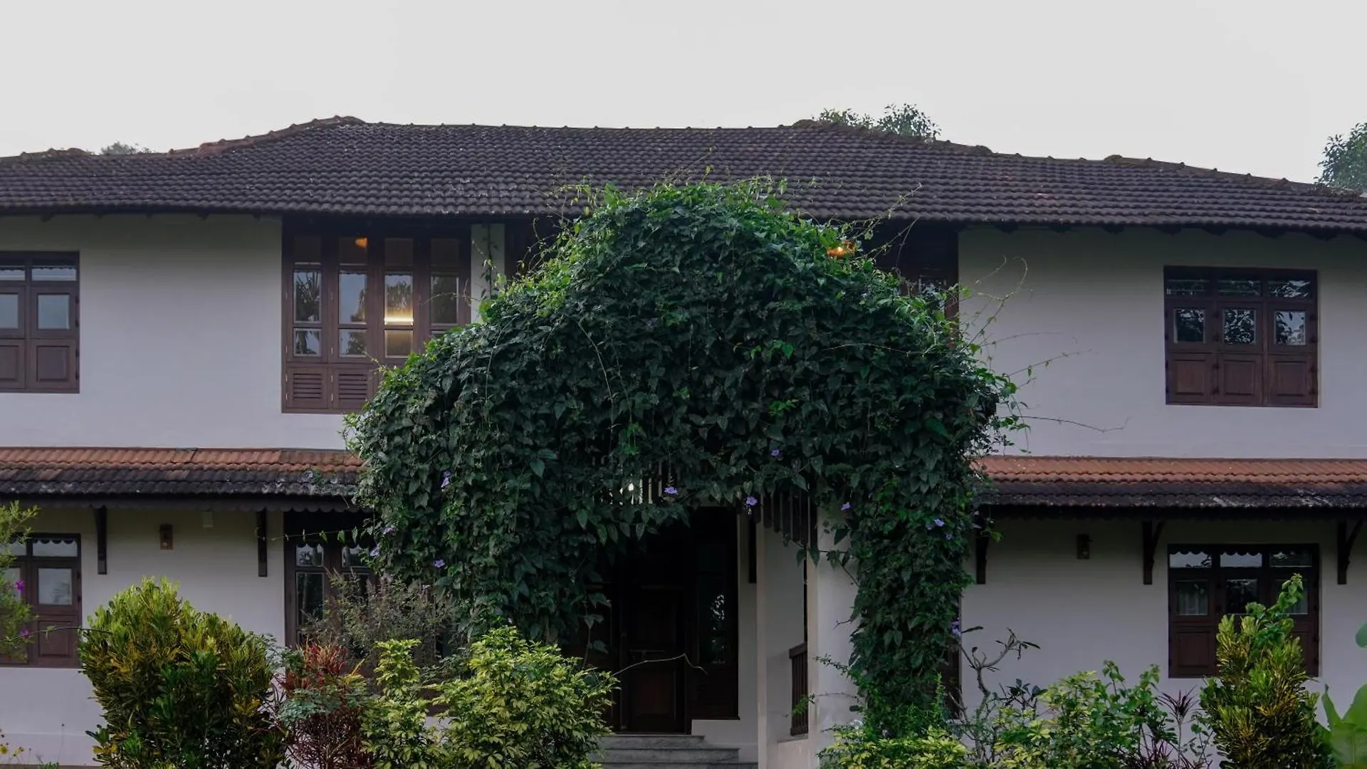 **** Otel Pathaayam Farm View Home Kalpatta Hindistan