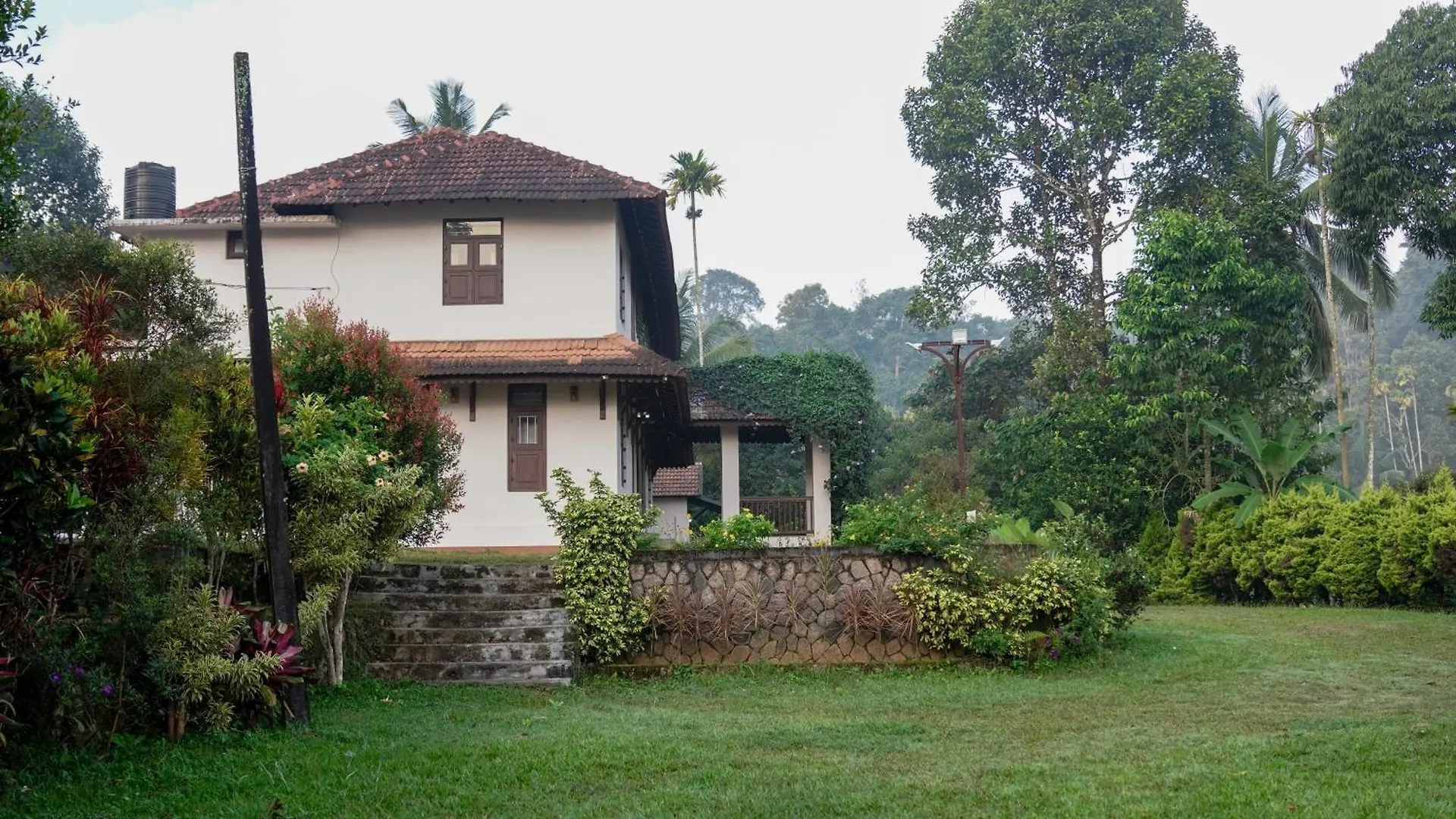 Otel Pathaayam Farm View Home Kalpatta
