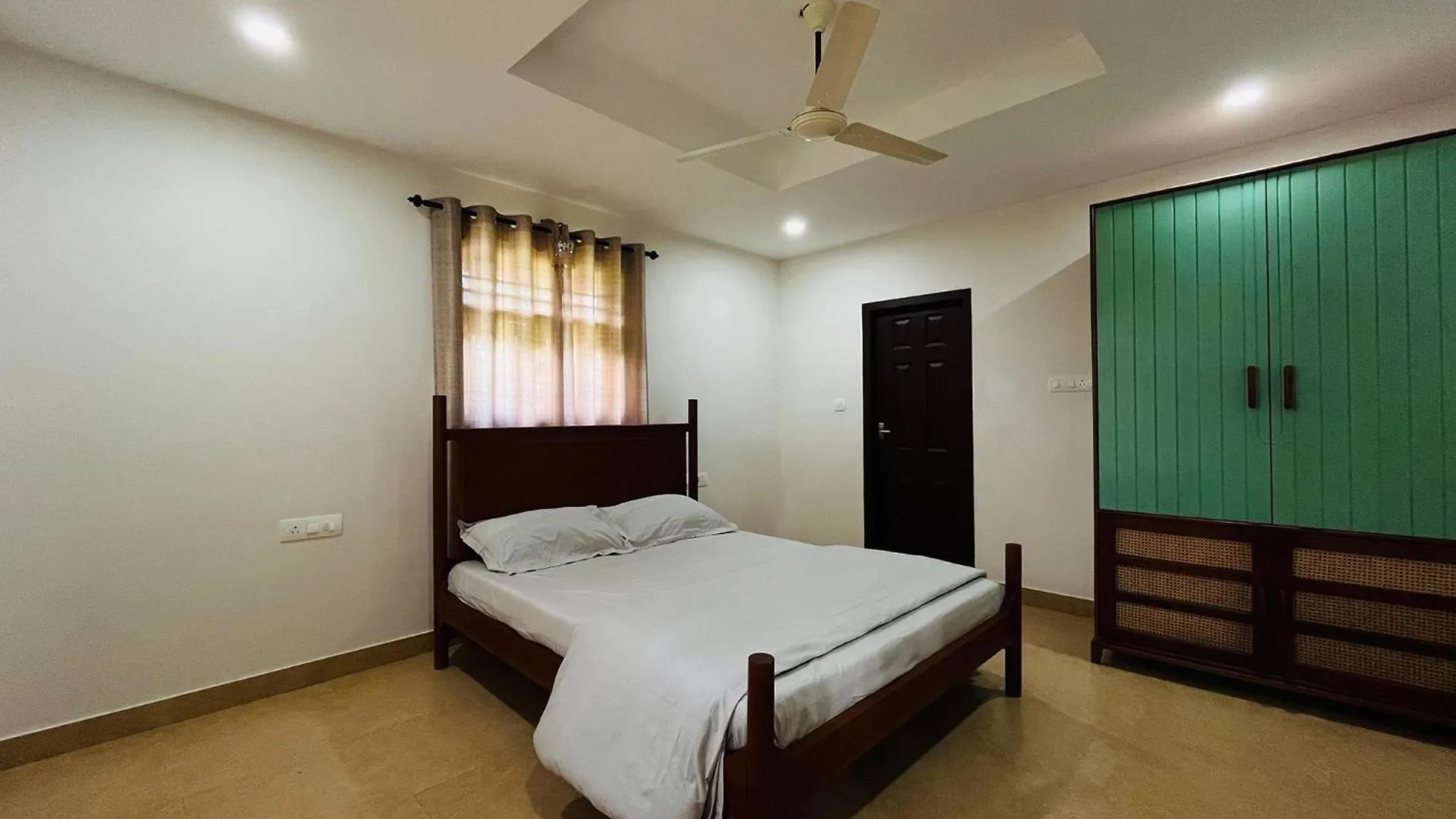 Hotel Pathaayam Farm View Home Kalpatta